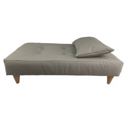 Cama Caminha Luxo Pet Cachorro Gato Caes Sofa Almofada Travesseiro Confortavel Premium - 1