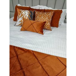 Peseira Drapeada Dupla Face em Veludo Terracota com Forro Cama King - 3