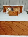 Ver imagem 4 de Peseira Drapeada Dupla Face em Veludo Terracota com Forro Cama King