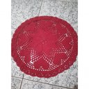 Ver imagem 2 de Tapete Crochê Redondo Sala Quarto Coração Vermelho 69x48