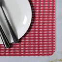 Ver imagem 2 de 8 Jogo Americano Pvc Vermelho Antiderrapante 29x44 Id Decor