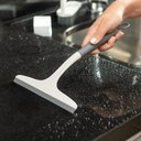 Ver imagem 3 de Kit Lavandeira Flow com Dispenser de Sabão 2,3 L Branco + Borrifador + Rodo + Cesto com Tampa ou