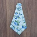 Ver imagem 1 de Kit Guardanapo Floral Azul e Branco 06 Peças
