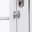 Ver imagem 5 de Porta de Aço com Postigo 215x83cm com Grade Quadriculada e Vidro Liso Unicsol Ramassol Branco