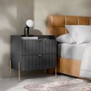 Ver imagem 2 de Mesa de Cabeceira Vênus 60cm Móvel 100% em Mdf Praticidade Ao Lado da Cama com 2 Gavetas