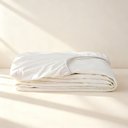 Ver imagem 1 de Kit 2 Protetores de Colchão 100% Impermeável em Malha Solteiro, Casal, Queen e King Branco Casa Dona