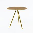 Ver imagem 2 de Mesa Lateral Decorativa Gabriela Base Dourada Tampo Redondo Canela