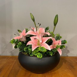 Arranjo Grande Centro Mesa Lírio Rosa Artificial Vaso Preto - 3