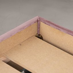 Cama com Cabeceira Queen Estofada Uvaia CabeCasa MadeiraOriginals - 11