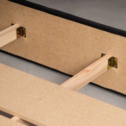 Cama com Cabeceira Casal Estofada Uvaia CabeCasa MadeiraOriginals - 12