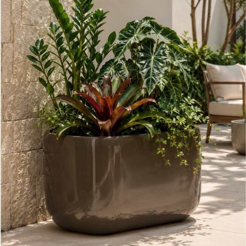 Vaso Jardineira Fibra de Vidro Lisboa Vietnamita 66,5cm Floreira Bronze Brilho