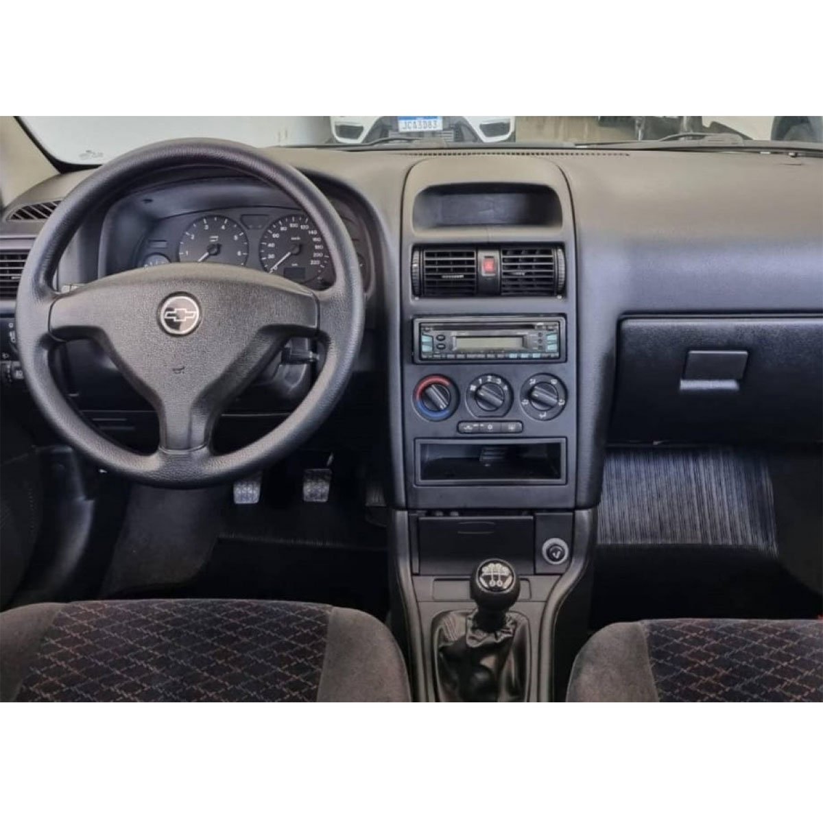 Moldura Painel 9 Polegadas Astra Hatch e Sedan 1998 a 2011 Fiamon Moldura Painel 9 Polegadas Astra H - 3