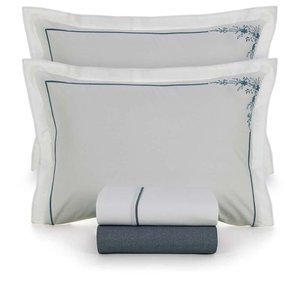 Jogo de Cama Queen 200 Fios Tinto Bordado Helen - Karsten Branco/marinho