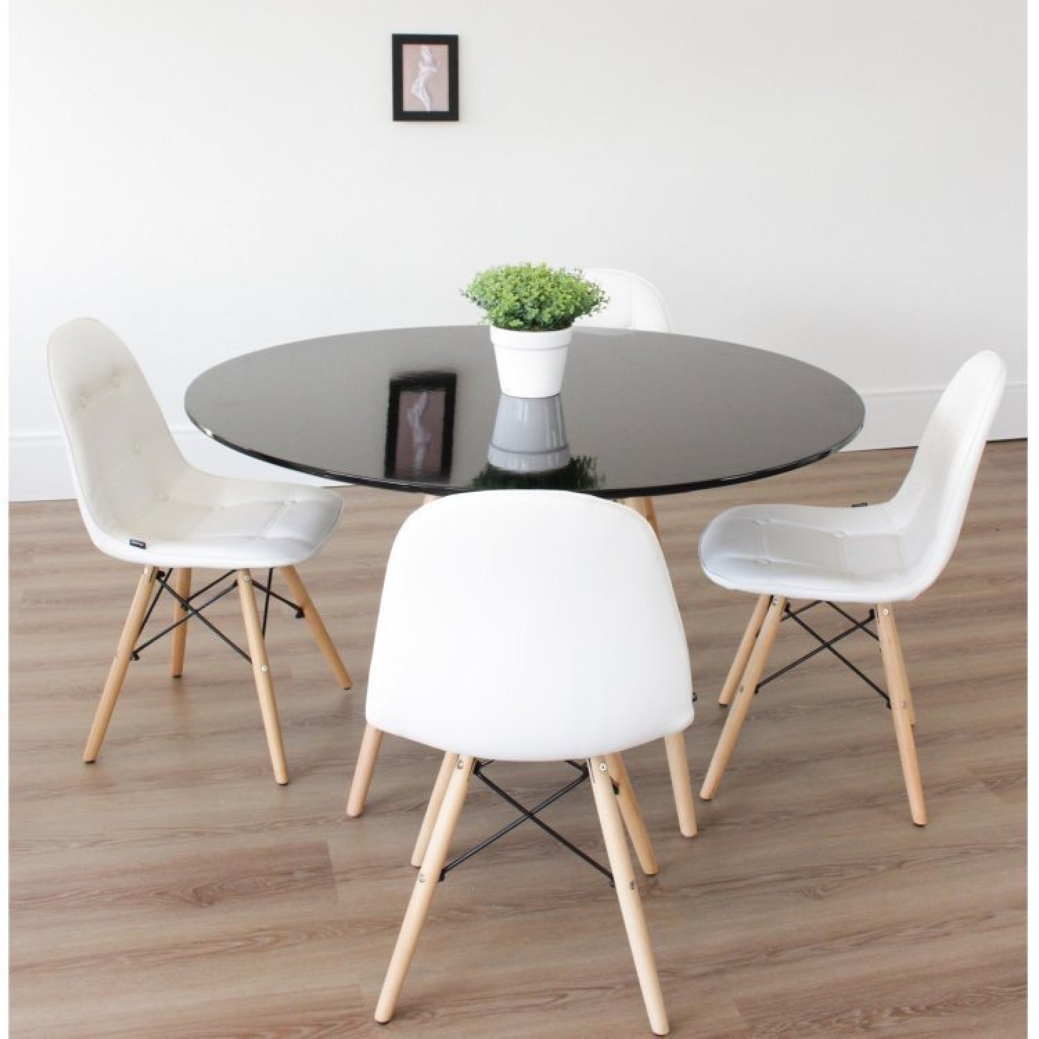 Conjunto de Sala de Jantar Mesa 120x75cm Tampo MDF com 4 Cadeiras Eiffel Botonê  - 2