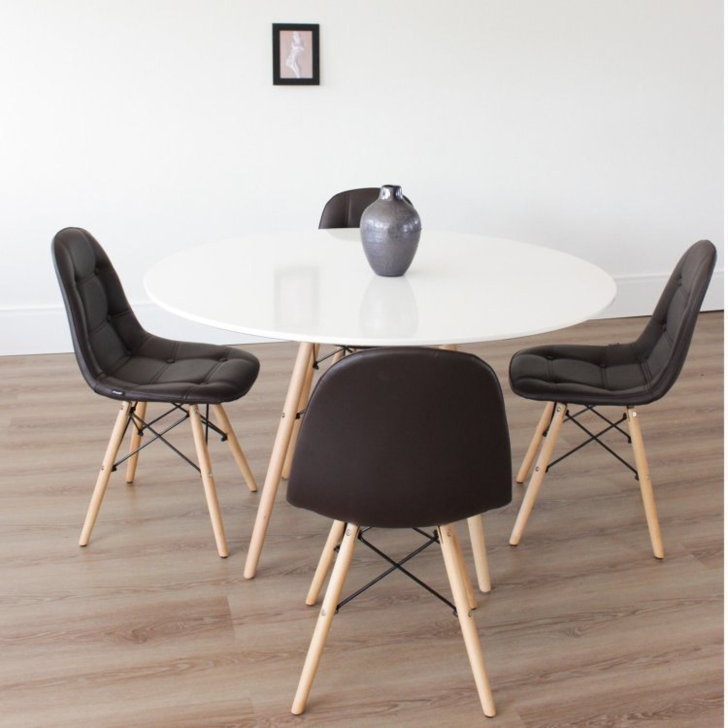 Conjunto de Sala de Jantar Mesa 120x75cm Tampo MDF com 4 Cadeiras Eiffel Botonê  - 1