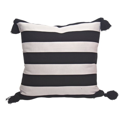 CAPA DE ALMOFADA QUADRADA LISTRADA PRETA COM POMPONS Almofadas Estilo
