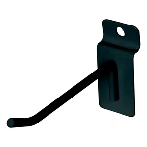 Gancho Preto para Painel Canaletado 10cm C/50 Unid – Organização e Praticidade para Seus Produtos