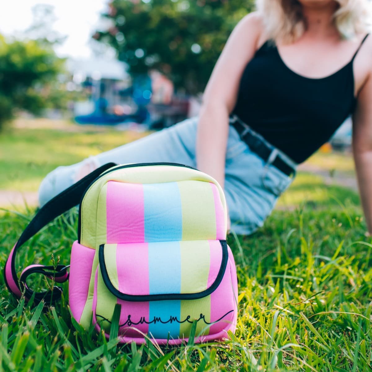 Mochila Feminina Bolsa Pequena Passeio Jovem 22x25 Arco-Íris - 3