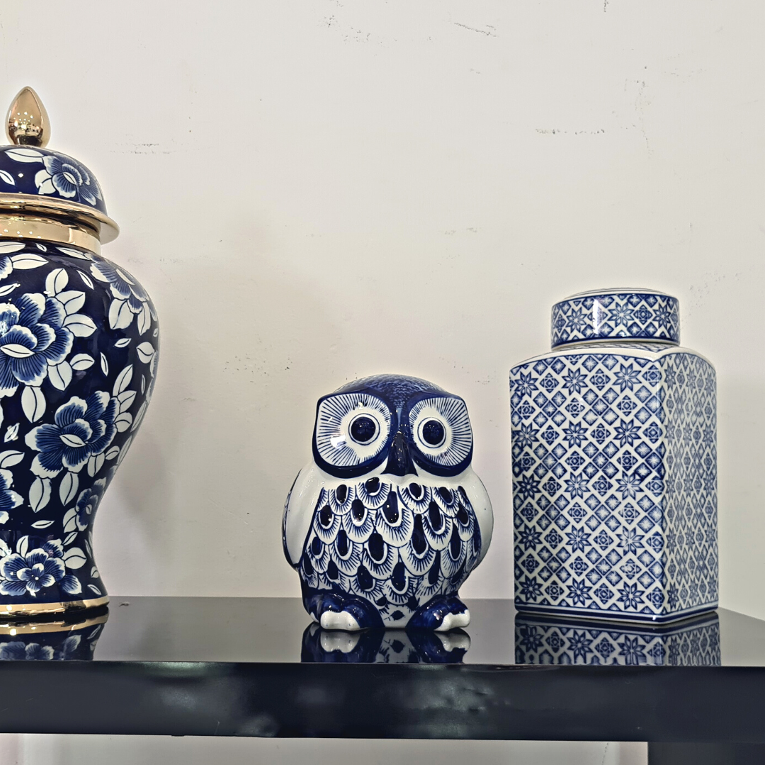 Coruja Decorativa Enfeite Porcelana Azul E Branca 22x20:Azul - 6