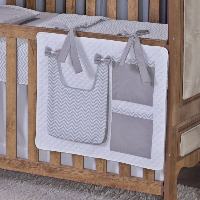Porta Treco e Fralda Organizador Quarto de Bebê Menino Menina 1 Peça com Laço:chevron Cinza