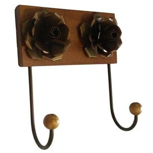 Gancho de Ferro Decorativo para Pendurador de Bolsa e Roupa para Quarto Libertas Rosas Artesanato Ca