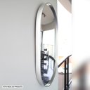 Ver imagem 3 de Espelho Decorativo Oval Com Moldura Prata Para Sala Banheiro 80x50cm