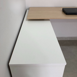 Escrivaninha Ergonômica e Atemporal em L com 8 Nichos para Armazenamento Nero  - 10