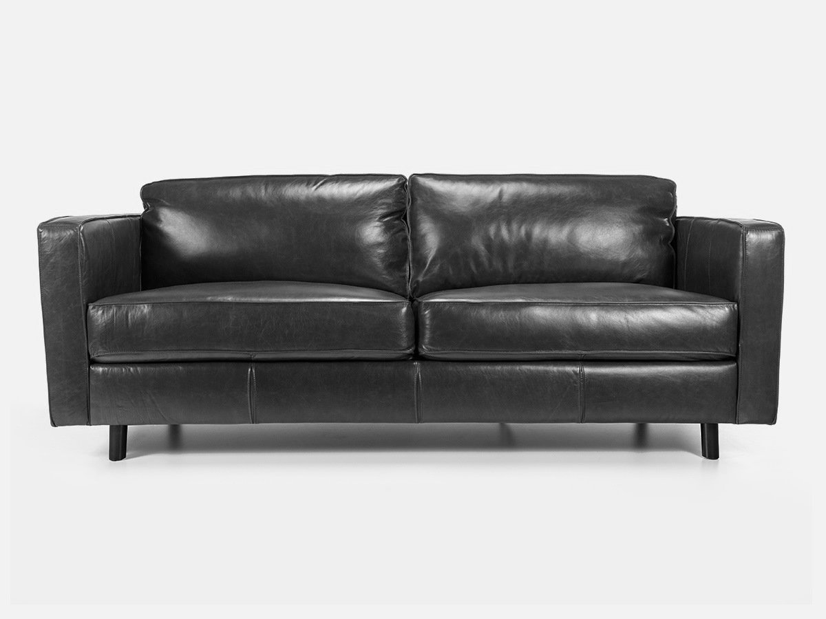 Sofá de Couro Guarujá 3 lugares Preto com Brilho Mempra Design