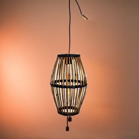 Luminária Artesanal de Casca de Bambu 40cm Nc Caieiras