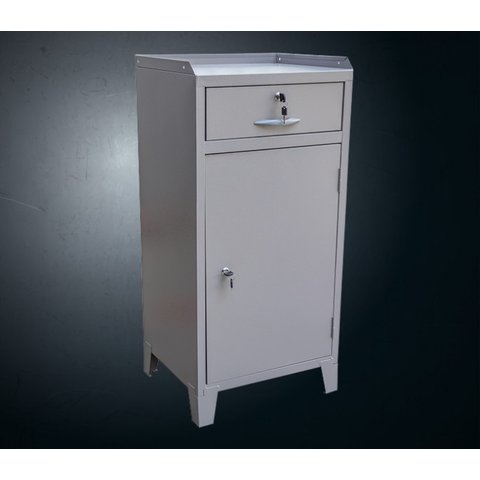 Armário para Ferramenta Simples