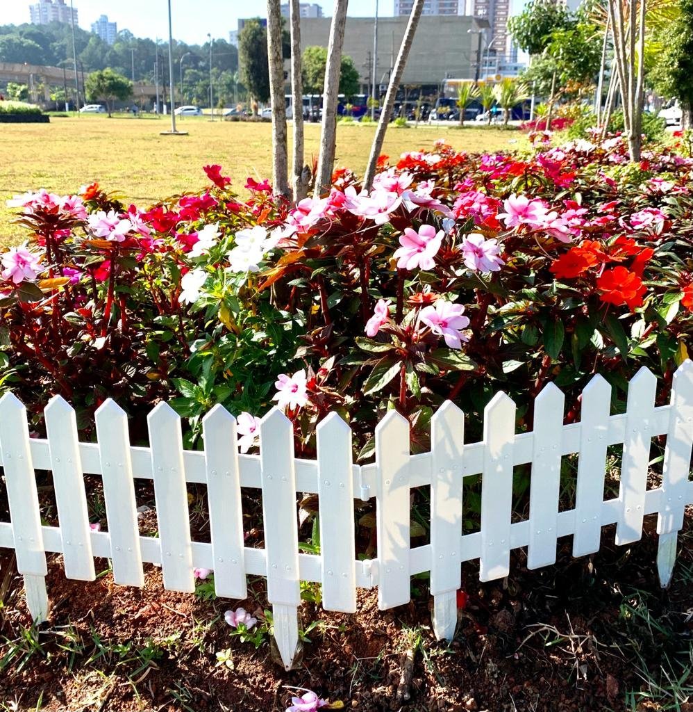 Cerquinhas Para Jardim De Plástico Preta Kit 6 Faz 3,30 mts ...