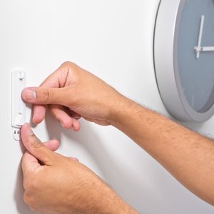 Gancho de Plástico para Fixação de Quadro M - Tekbond