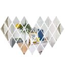 Ver imagem 1 de Kit 30 Un. Espelho Flexível Decorativo 15,5x23,5cm Diamante Losango