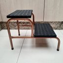 Ver imagem 1 de Escadinha Para Uso Residencial 2 Degraus Esmaltada Cor Bronze Medcombo