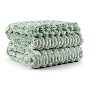 Cobertor Manta Alaska Casal Queen 2,40m X 2,20m Manta Flannel Soft - Verde Orvalho - 100% Poliéster