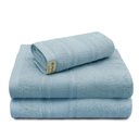 Ver imagem 1 de Kit 2 Toalha Banho Gigante + Rosto Azul Claro + Tapete