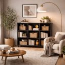 Ver imagem 2 de Nicho Organizador Estante para Livros Multiuso 9 Nichos com Rodízios Expositor para Loja, Sala e Hom