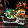Cenario Natalino Vila Casa Arvores Trem Natal com Iluminação Movimento Led Luz Decoração - 6