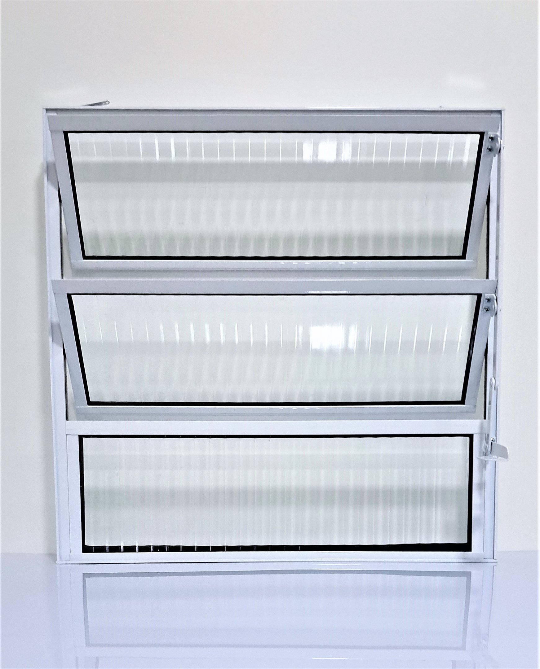 Vitrô Basculante de Alumínio com Vidro Canelado 1 Seção 60x60cm Branco - 3