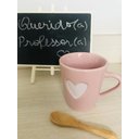 Ver imagem 3 de Xicara Rosa com Coracao Relevo + Colher Bambu