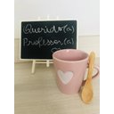 Ver imagem 4 de Xicara Rosa com Coracao Relevo + Colher Bambu