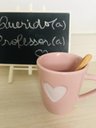 Ver imagem 2 de Xicara Rosa com Coracao Relevo + Colher Bambu