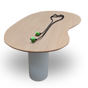 Ver imagem 4 de Mesa Organica Bean Laca+freijo Claro 160x90cm Modelar Moveis Mesa de Jantar Orgânica