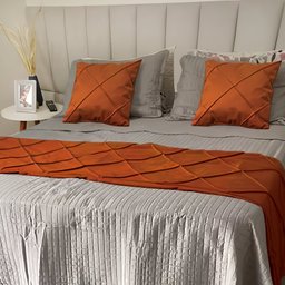 Peseira Drapeada Dupla Face em Veludo Cama Casal Cor:terracota - 1