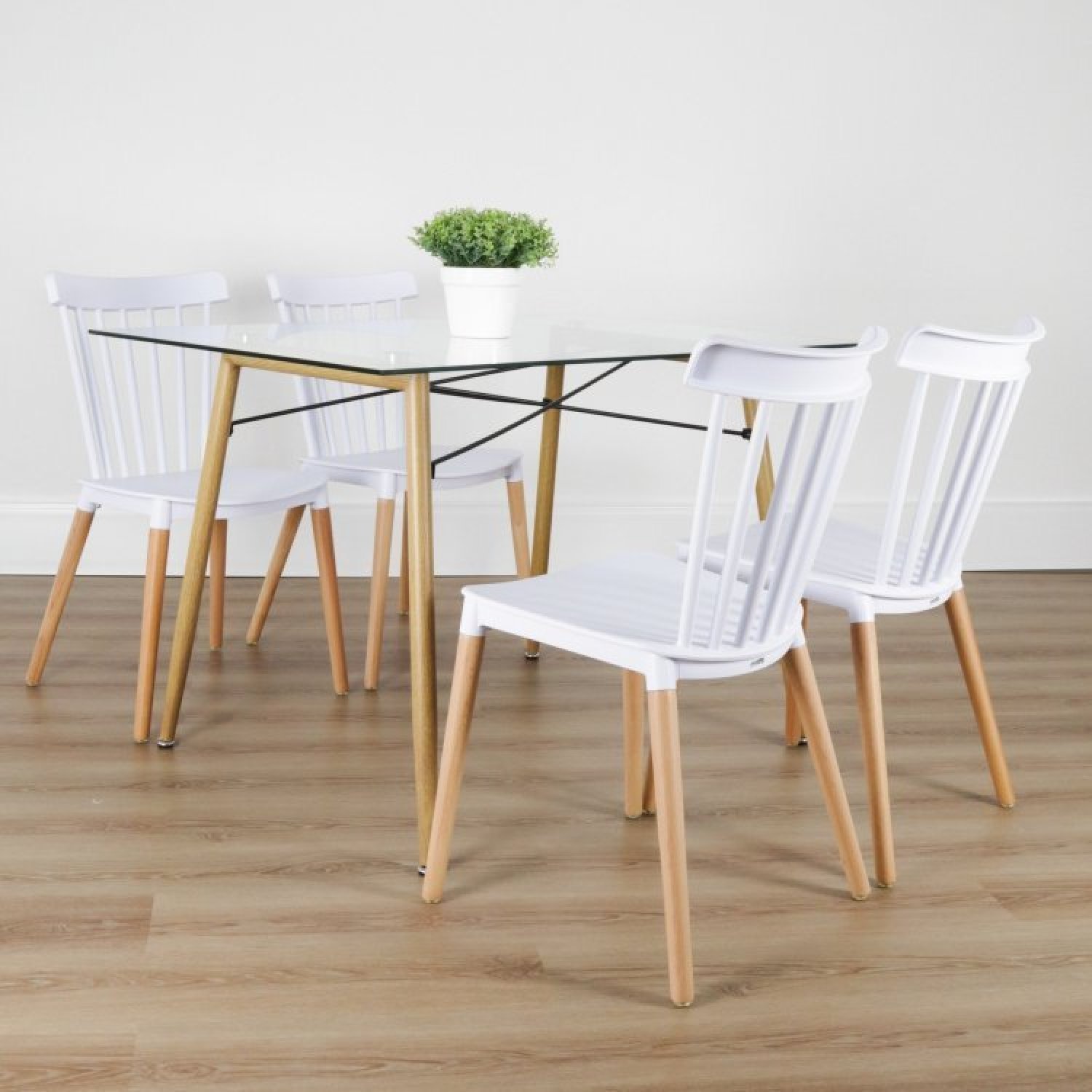 Conjunto Sala de Jantar Mesa Ráfia 140x80cm com 4 Cadeiras Janaína Rivatti - 1