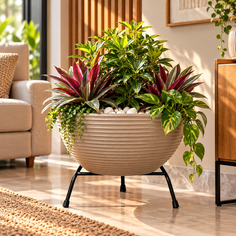 Suporte para Vasos de Plantas em Ferro Tripé Cor Preto Reforçado