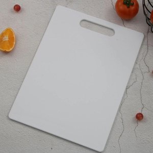 Tábua Corte Carne Legumes Plástico Resistente com Alça 30x20cm