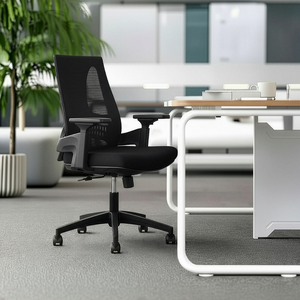 Cadeira Giratória Toledo Rivatti sem Encosto de Cabeça Tela Mesh Preta Base Rodizio Nylon