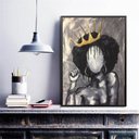 Ver imagem 2 de Quadro Decorativo Abstrato Negra com Coroa 33x24cm - com Vidro:madeira Branca