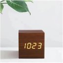Ver imagem 3 de Relógio Led de Mesa Cubo Digital Madeira Quadrado 6,5cm 3 Sensores de Luminosidade Temperatura